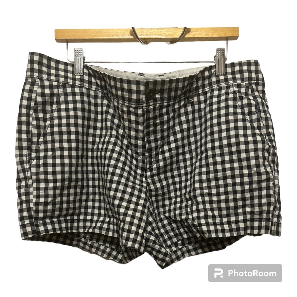 Old navy plaid shorts 14